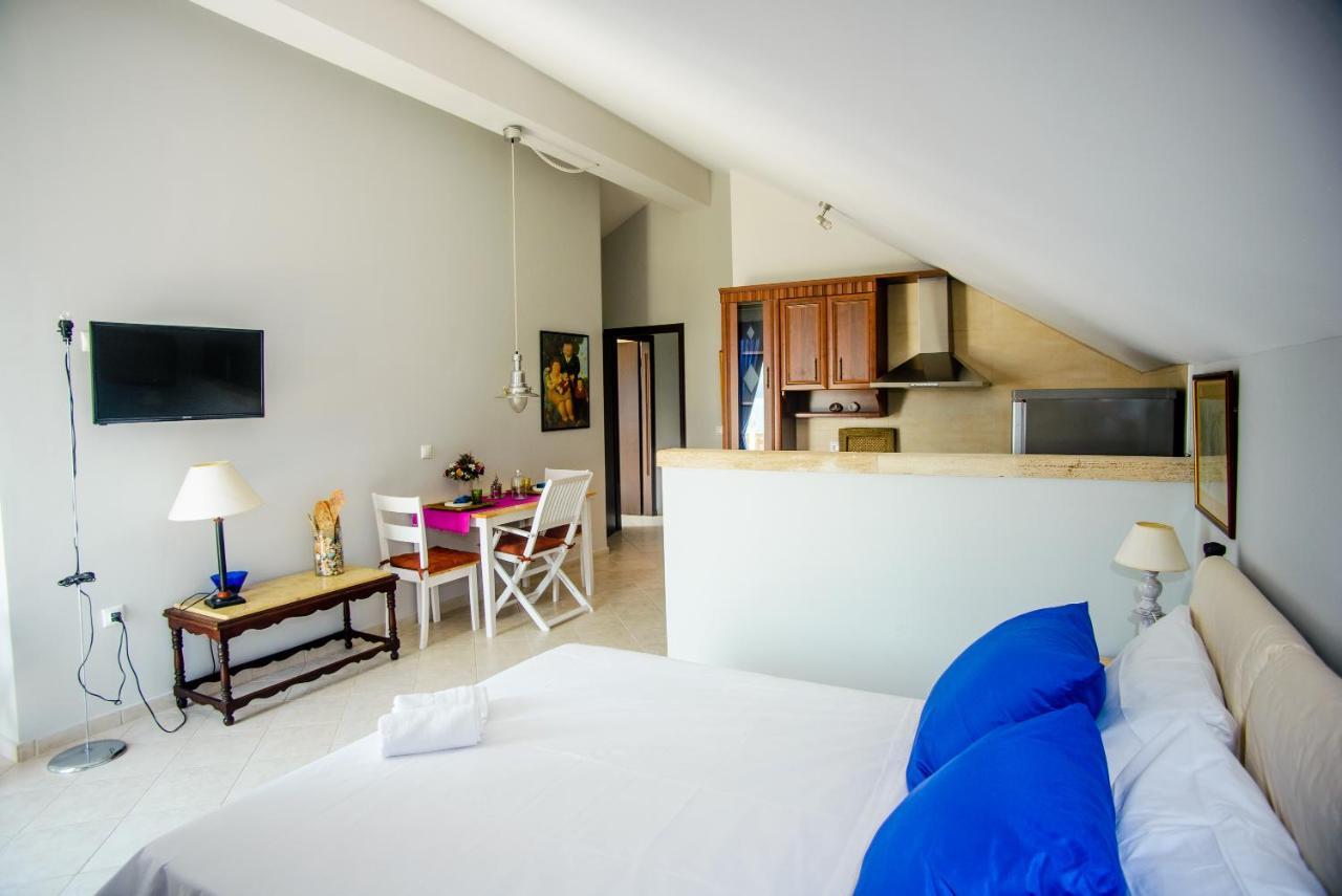 Xenia Ionis Luxury Apartments Lixouri Ngoại thất bức ảnh