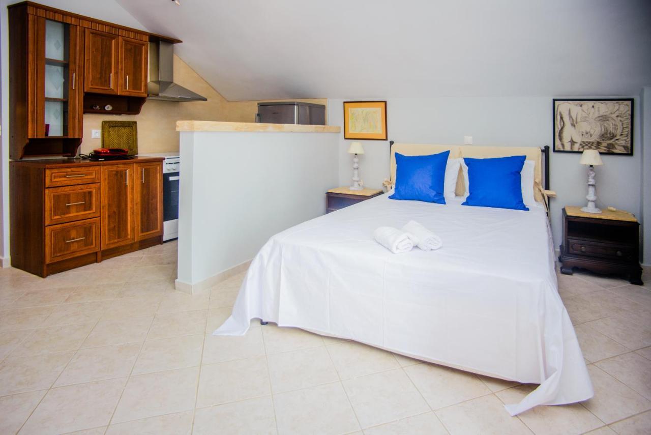 Xenia Ionis Luxury Apartments Lixouri Ngoại thất bức ảnh