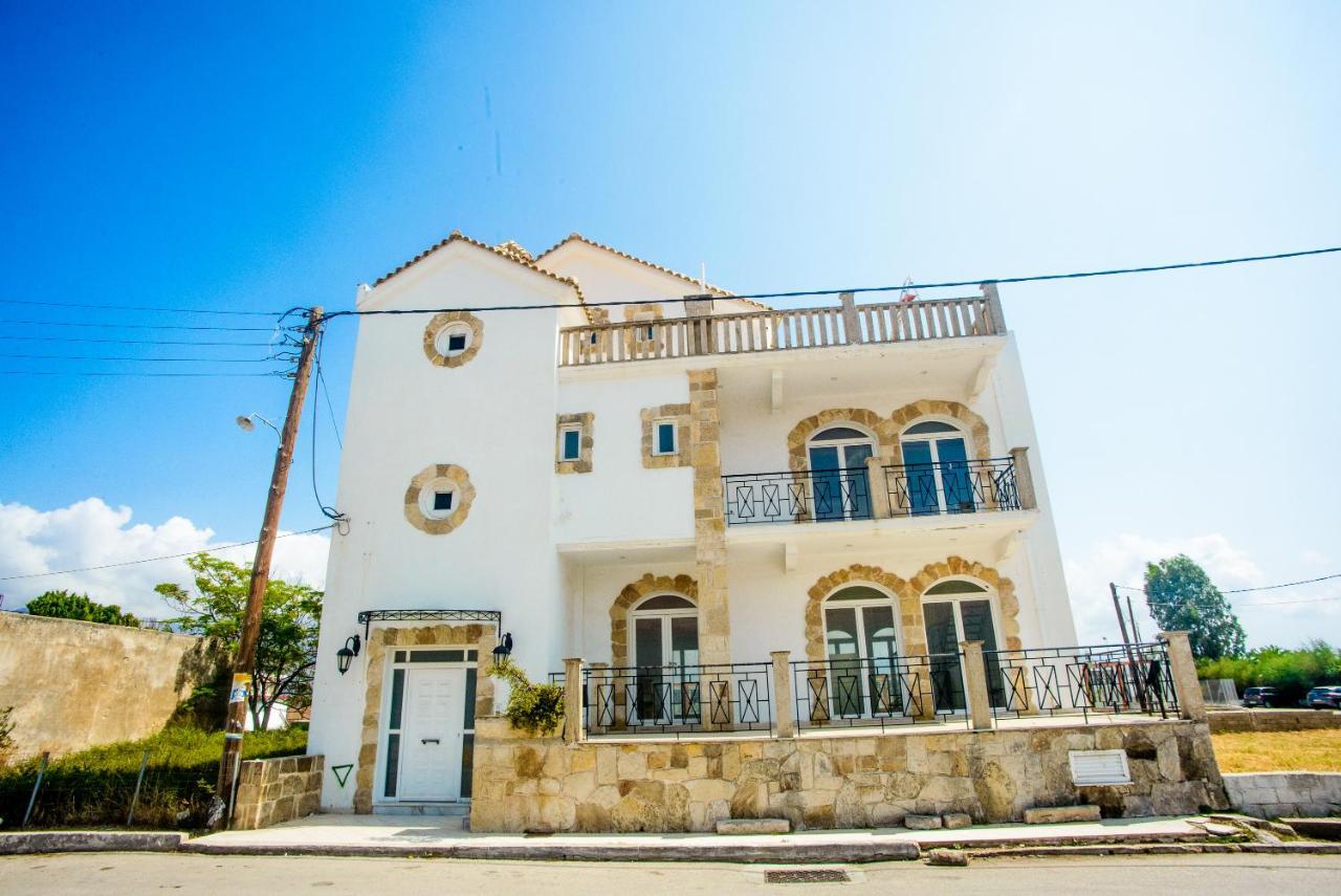 Xenia Ionis Luxury Apartments Lixouri Ngoại thất bức ảnh
